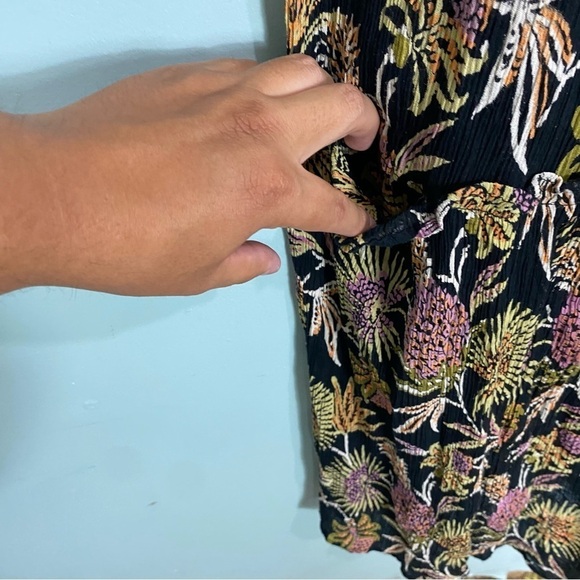 Banjanan Floral Neon Black Long Sleeve Maxi Tropical V Neck Dress Sz XS - Picture 6 of 6